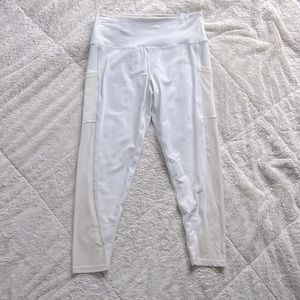 Aerie White Cropped Leggings